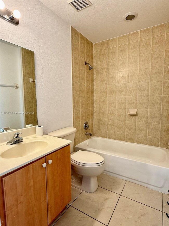 Building Photo - 8803 NW 109th Pl