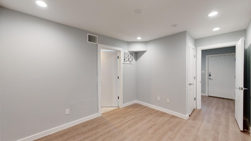 Building Photo - 4400 San Jacinto St