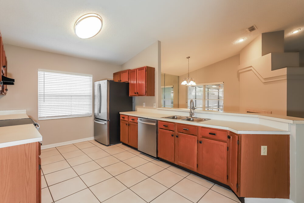 Building Photo - 1521 Vernon Ct