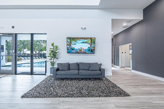 Building Photo - 813 NW 45th Terrace