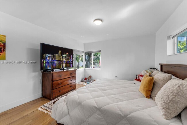 Building Photo - 149 Fern Way