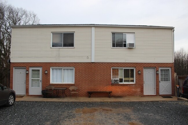 Primary Photo - 1st floor apartment