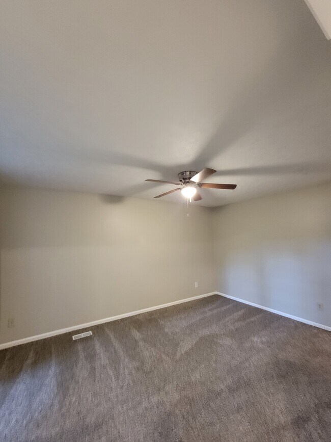 Building Photo - 268 Waxhaw Dr