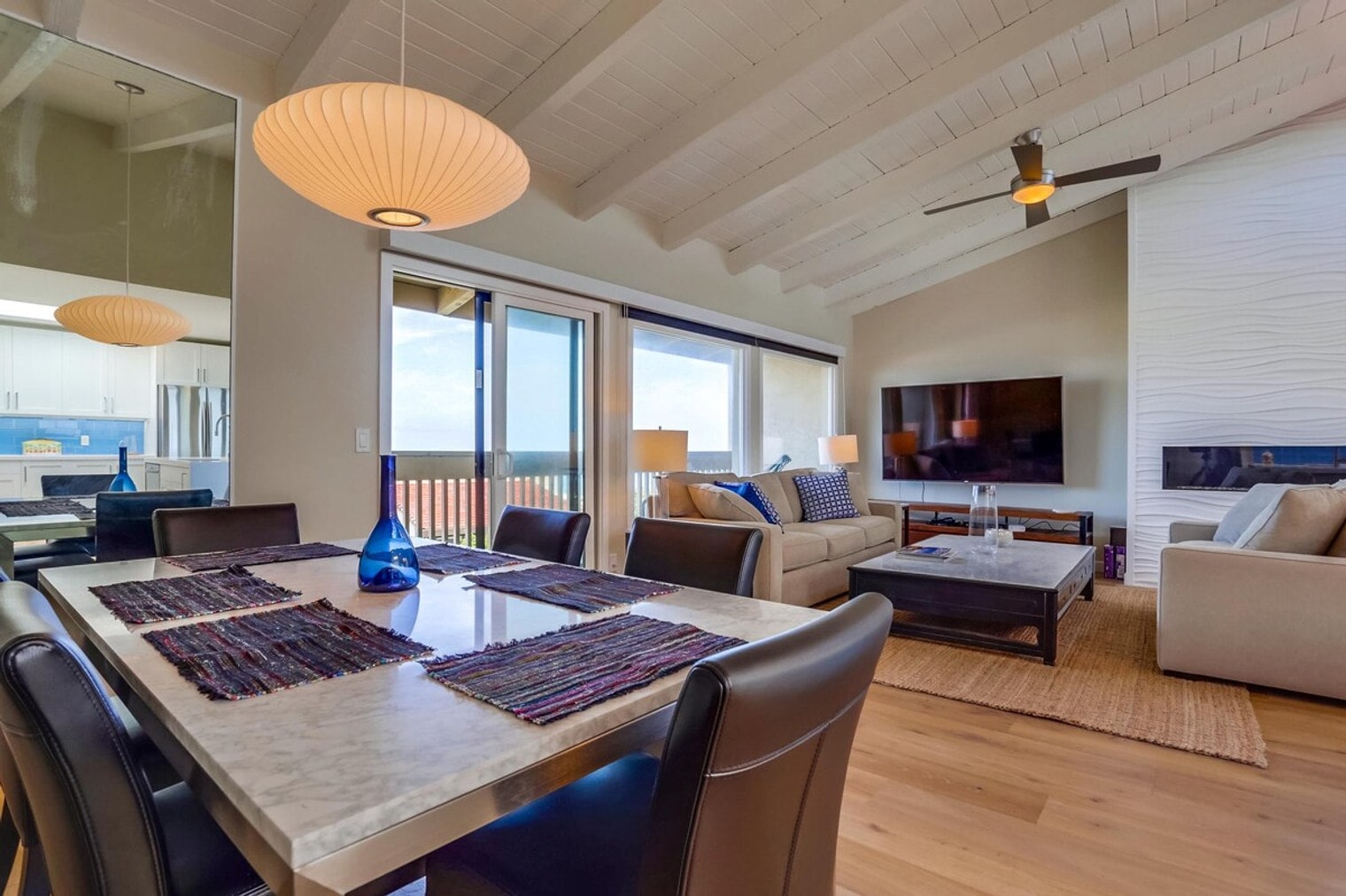 Building Photo - 450 S Sierra Ave