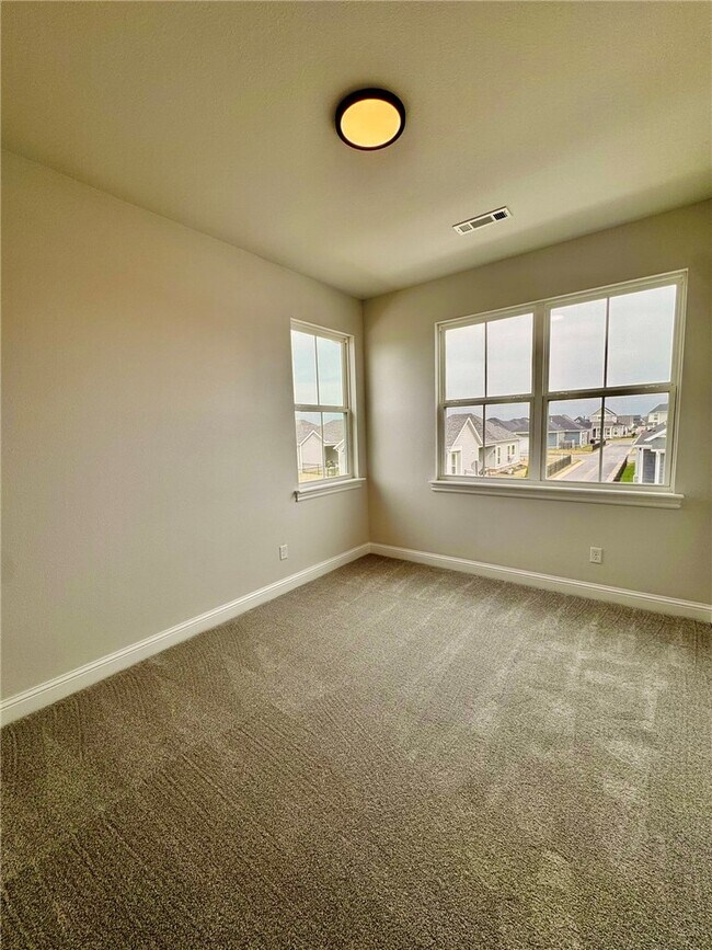 Building Photo - 6747 Winterwood Ave