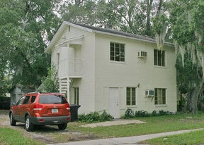 Building Photo - 1005 Plaza St