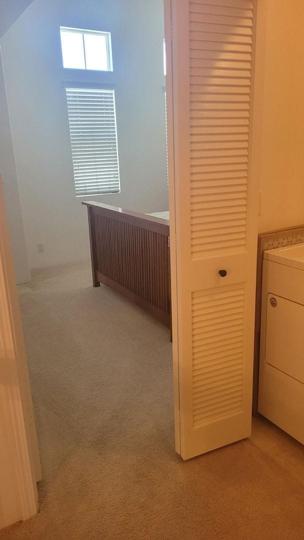 Building Photo - 1175-D