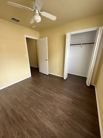 Building Photo - 7805 Grizzley Dr