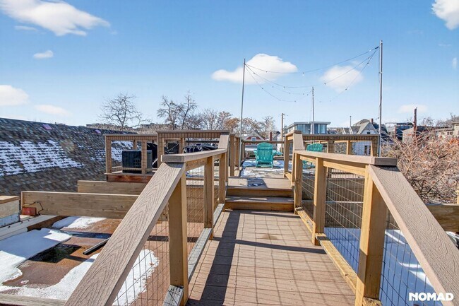 Building Photo - 3326 Quivas St