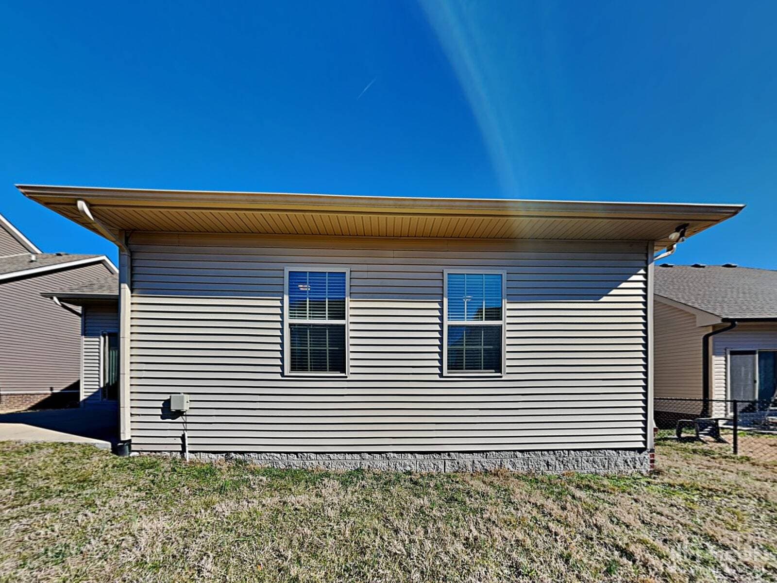 Building Photo - 1047 Harper Dean Wy