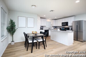 Building Photo - 7710 Ponderosa Pine