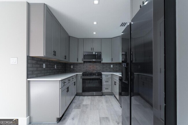 Building Photo - 109 Appleton Blvd