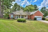 Building Photo - 924 Prairie Cir