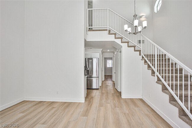 Building Photo - 5238 Souvenir Ln