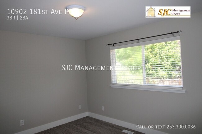 Building Photo - 10902 181st Ave Pl E