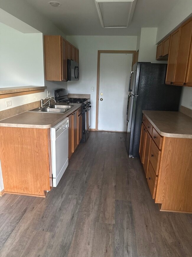 Building Photo - 1811 Waverly Way