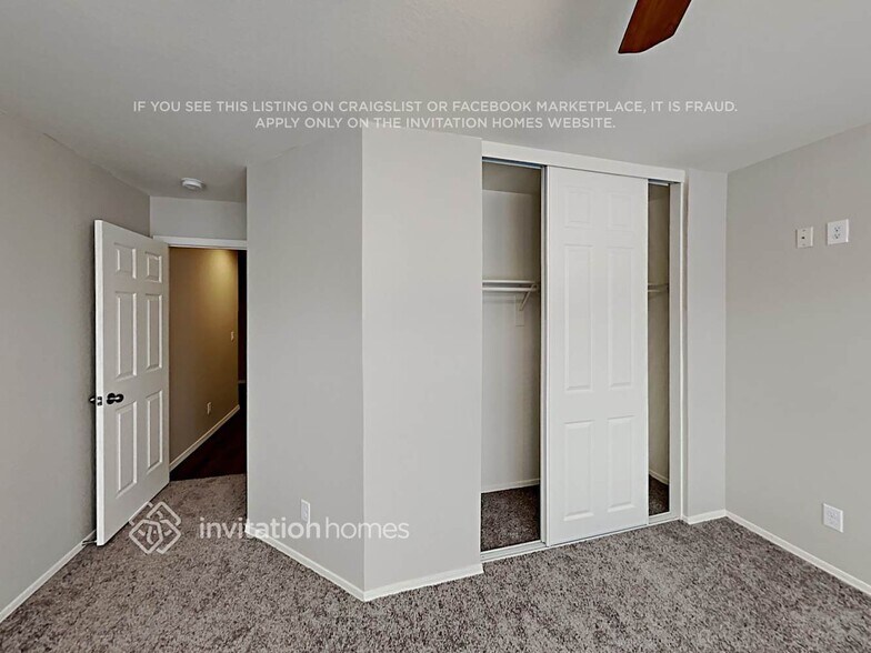 Building Photo - 10908 E Forge Ave