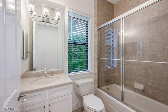 Building Photo - 600 6th Ave N