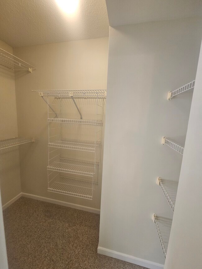 Building Photo - 103B Sunningdale