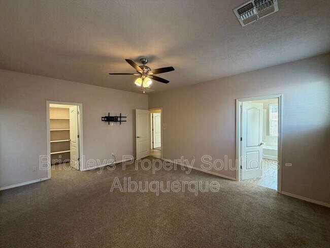 Building Photo - 5815 Mafraq Ave NW