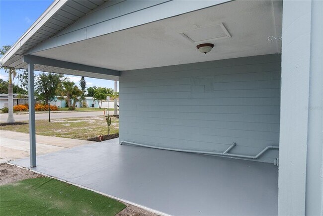 Building Photo - 6432 26th St W