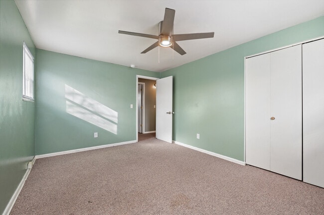 Building Photo - 108 Kings Point Rd