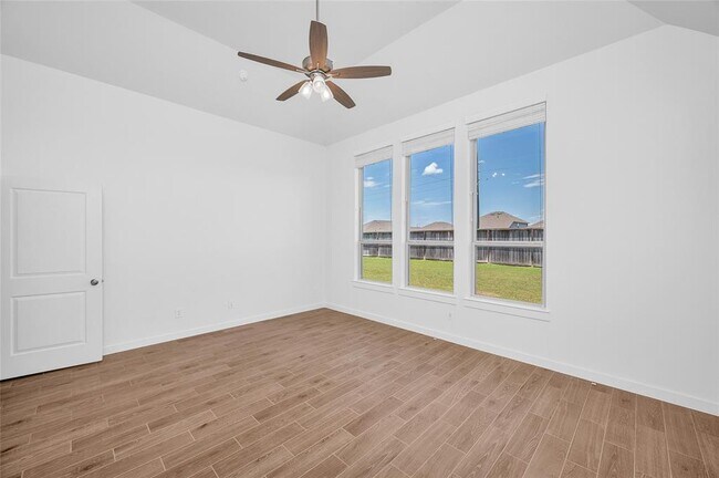 Building Photo - 30218 Indigo Falls Dr