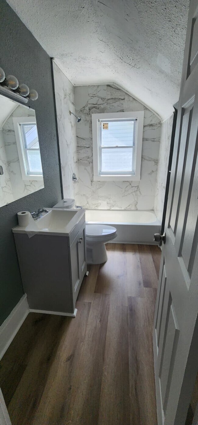 Building Photo - 16201 Turner St