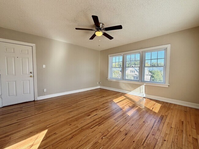 Building Photo - The Nelle