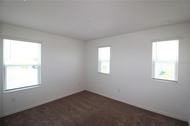 Building Photo - 10915 Bluestem Cv