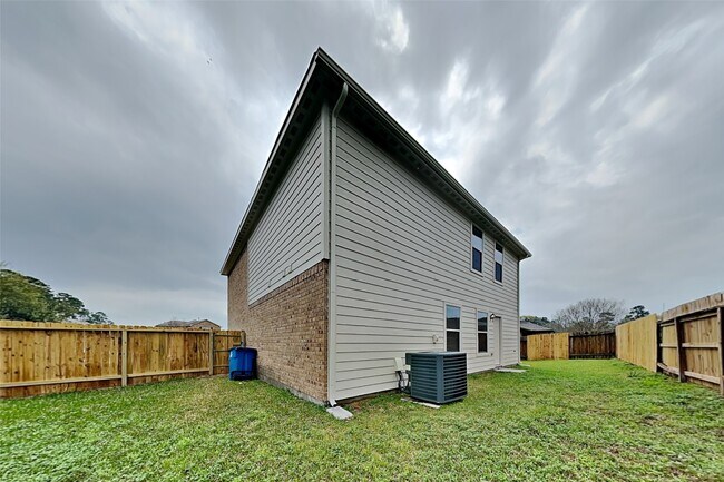 Building Photo - 10208 Jewel Ct