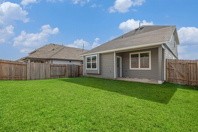 Building Photo - 13641 Goldeye Dr