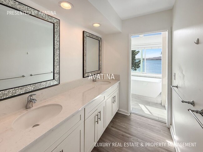 Building Photo - 44-327 Kaneohe Bay Dr-