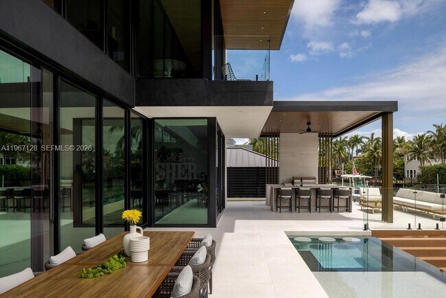 Building Photo - 1102 Washington St