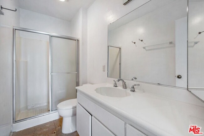 Building Photo - 7742 Redlands St