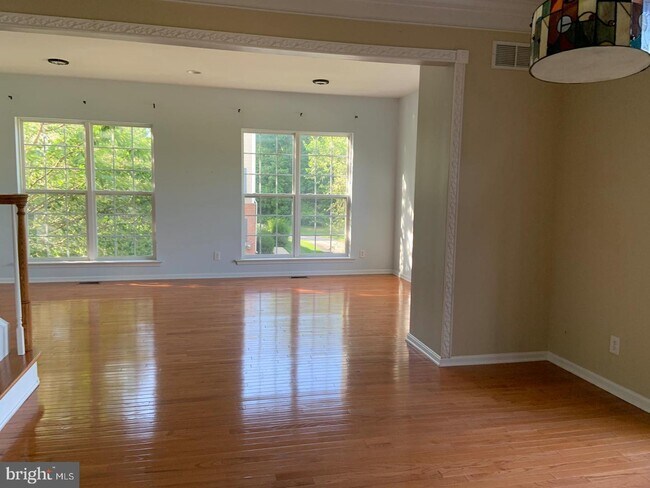 Building Photo - 1824 Darlington Ln