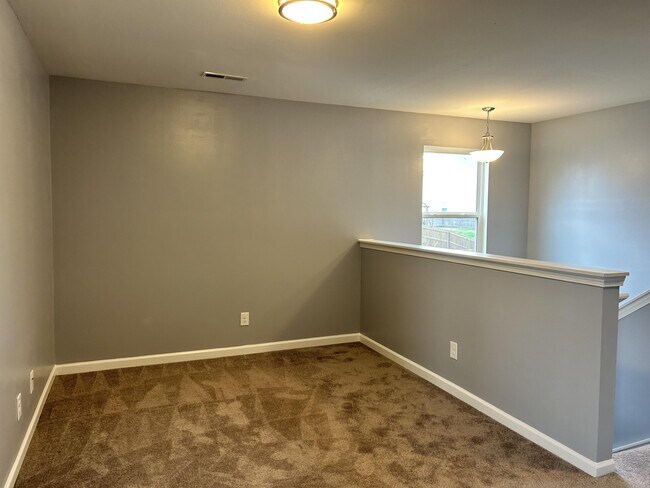 Building Photo - 823 Georgia Oak Ln