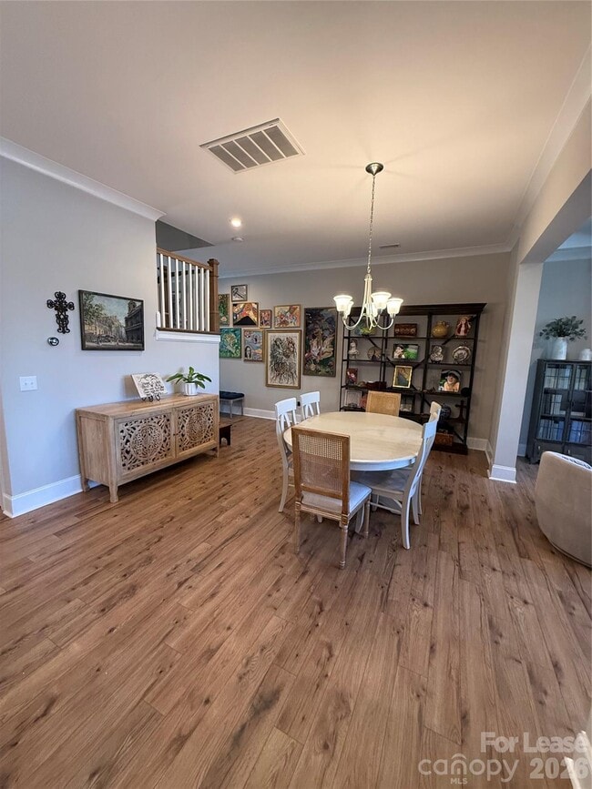 Building Photo - 5835 Ardrey Kell Rd