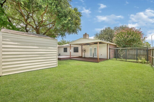 Building Photo - 4803 Drew Forest Ln