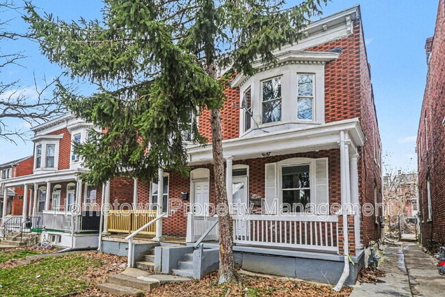 Building Photo - 1814 Boas St