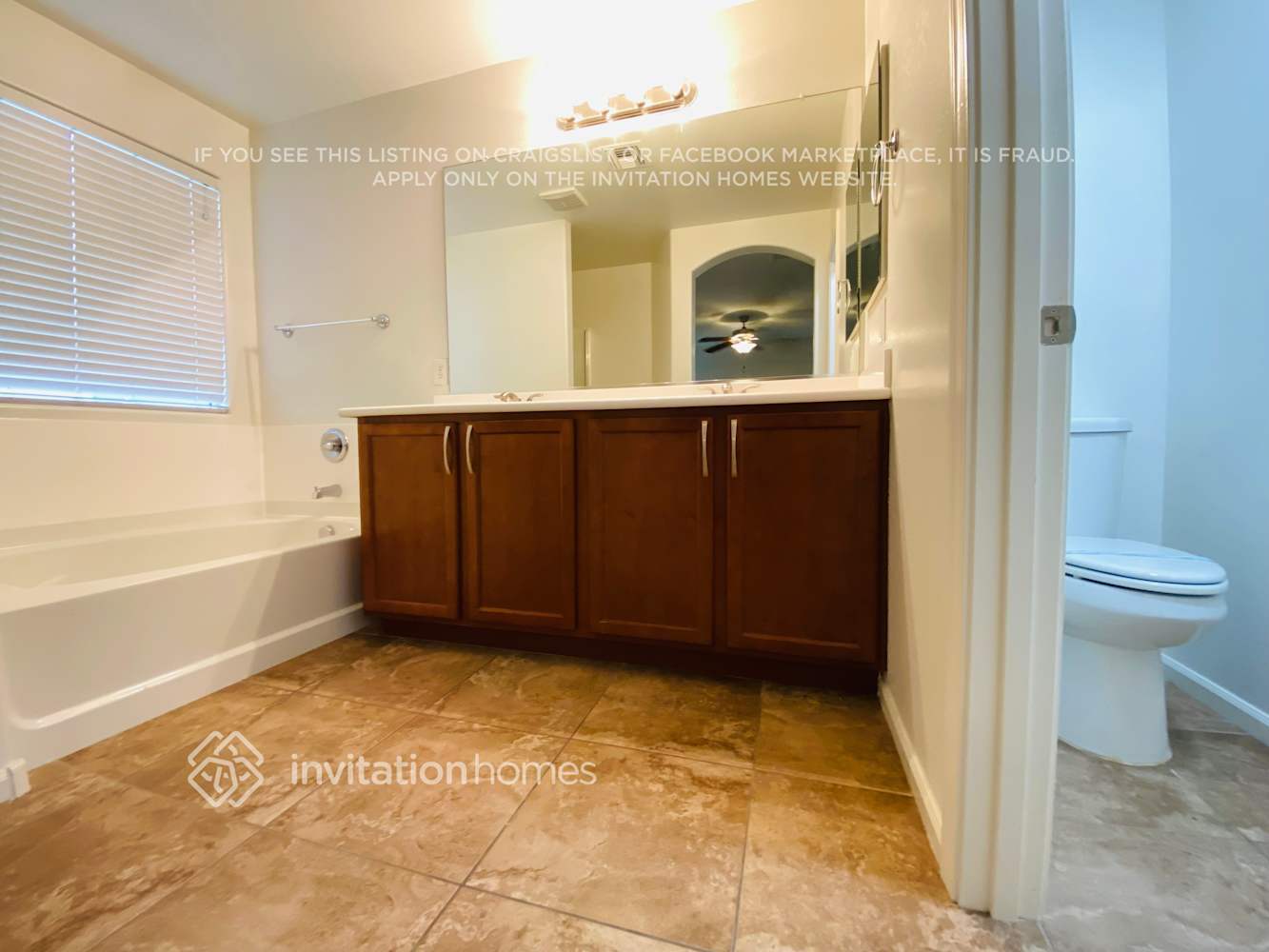 Building Photo - 3387 E Constitution Dr