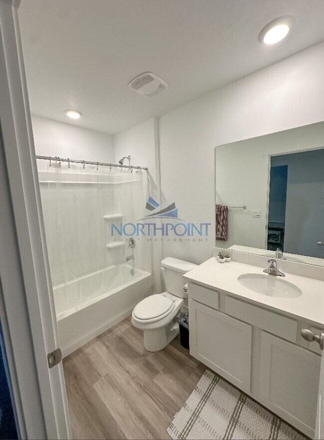 Building Photo - 3 BR/2.5BA | Newly Renovated Single Family Home | 1-Car Garage Parking | In Lehi!