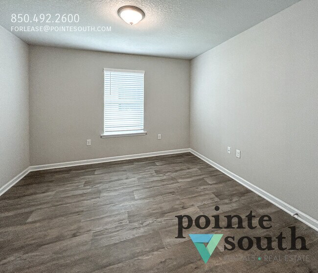 Building Photo - 23216 Shadowridge Dr