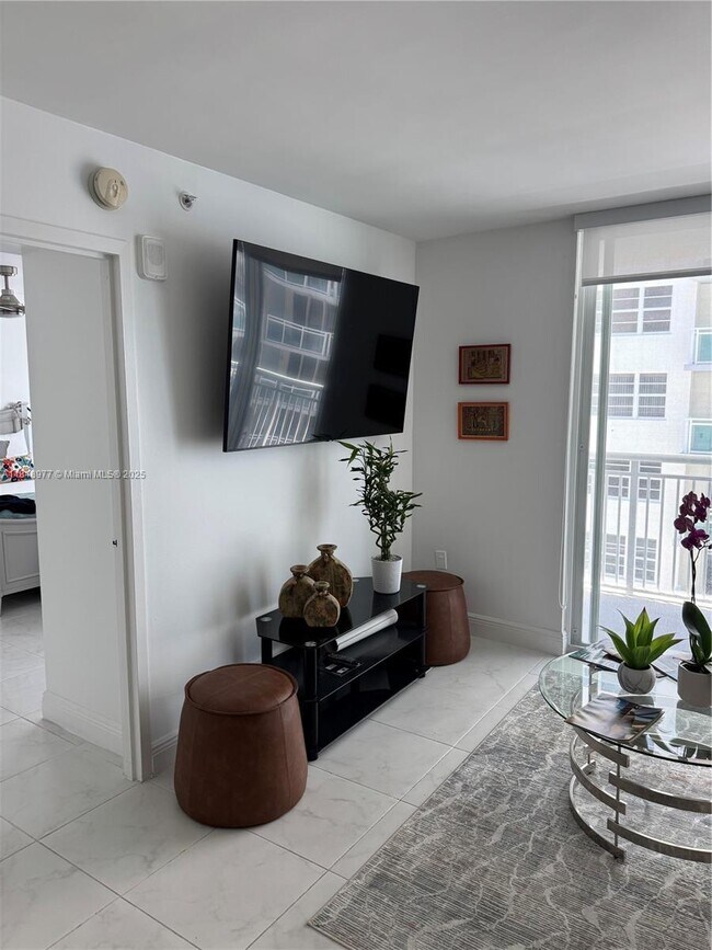 Building Photo - 6969 Collins Ave