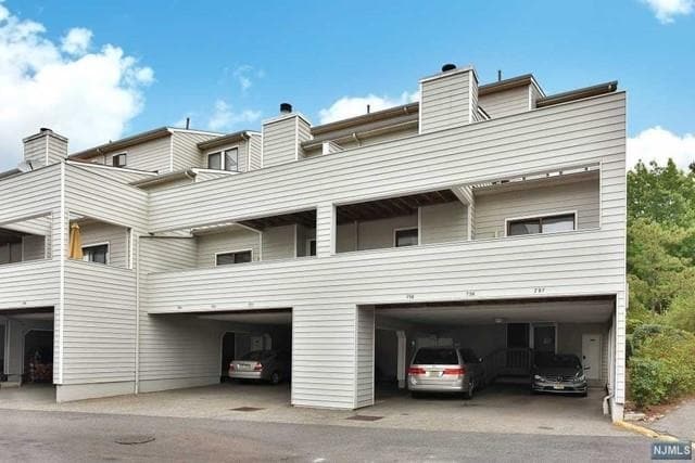 Building Photo - 798 Spinnaker Ct