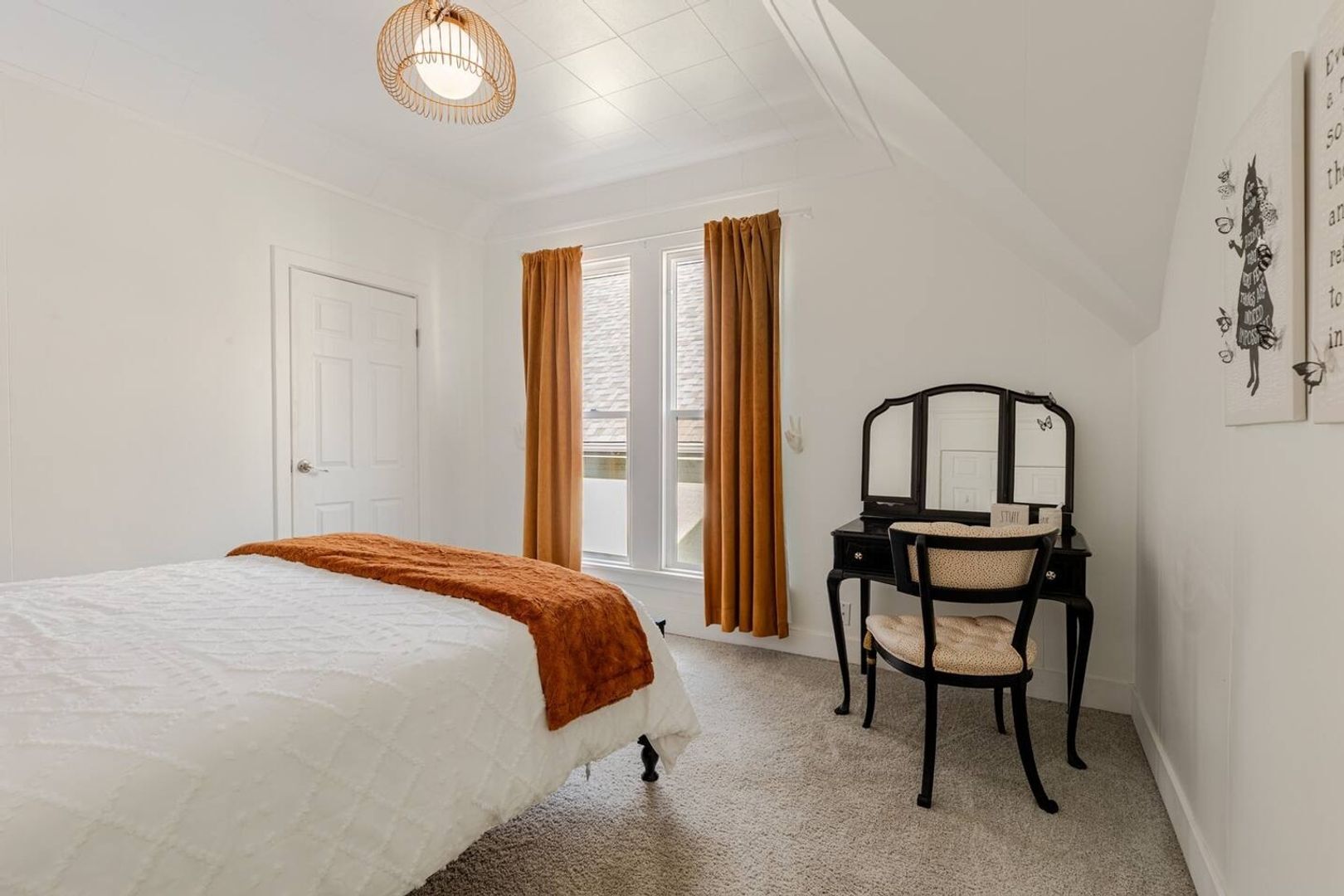 Building Photo - 1155 Josephine St