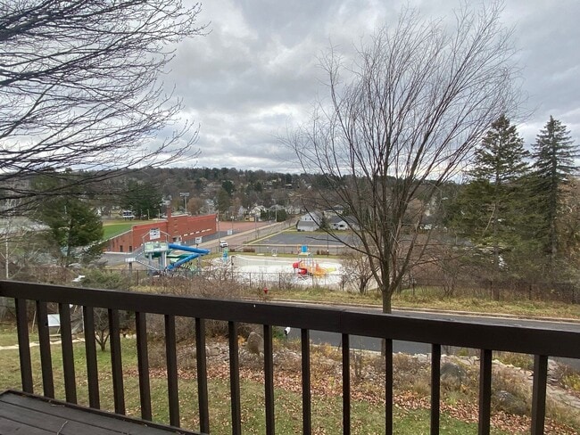 Building Photo - 3-Bedroom, 3-Full Bath Single Family Home with Amazing City Views