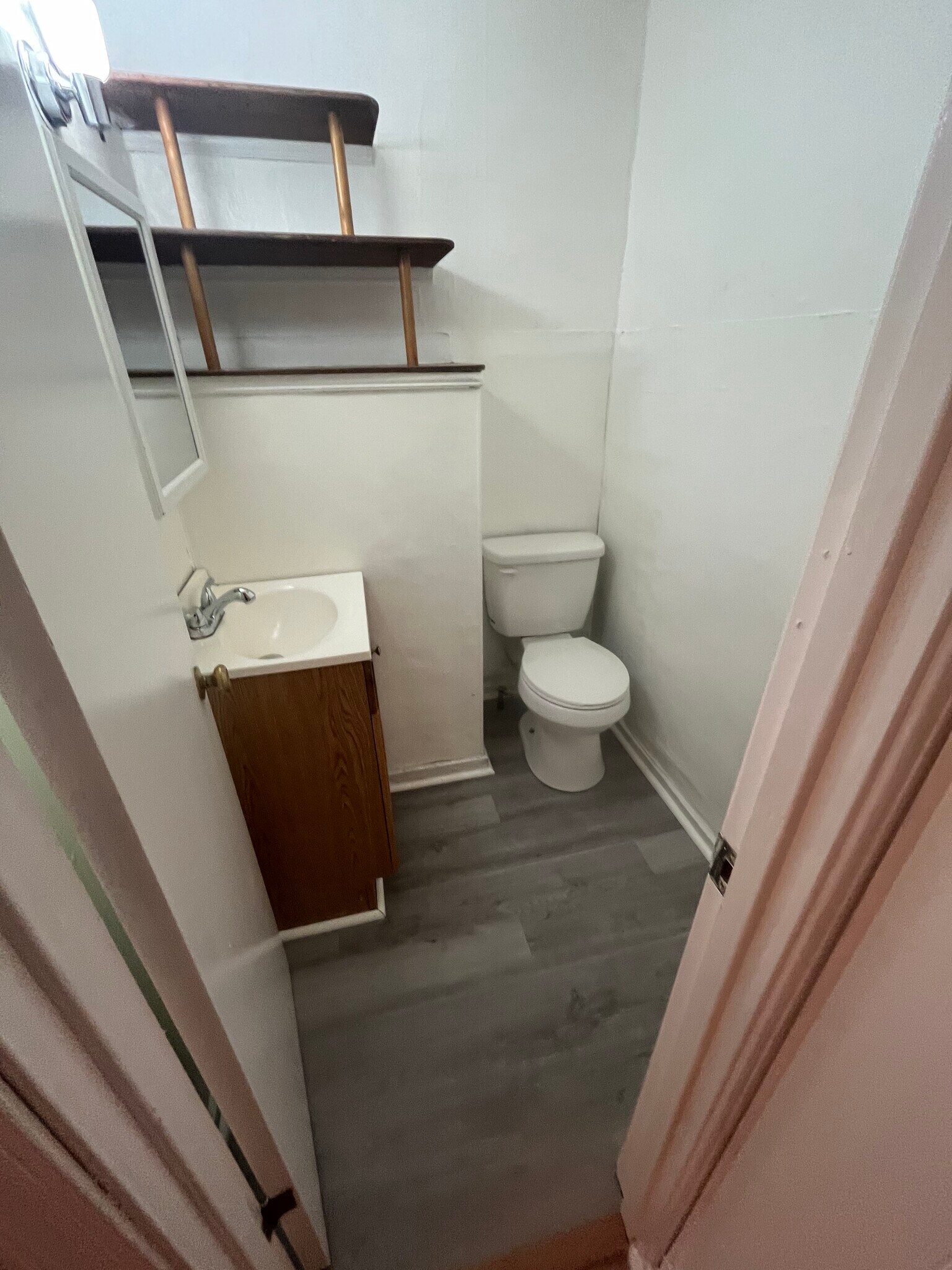 Building Photo - 485 Hillside Ave