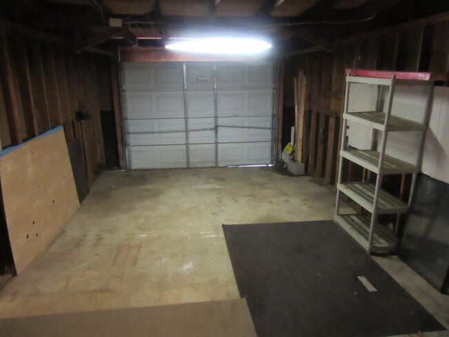 Building Photo - 301 Windmere Cir