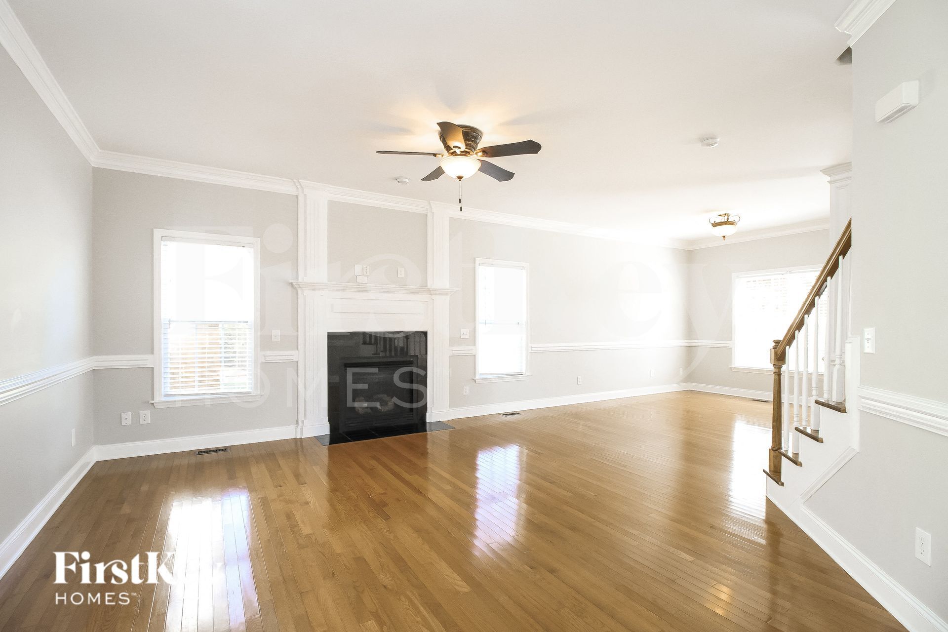 Building Photo - 6683 Knob Hill Ct